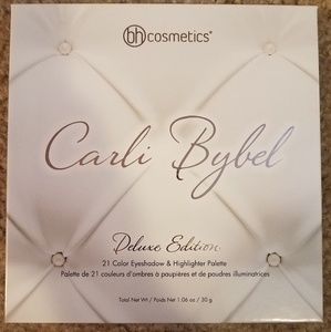 Carli Bybel Pallet